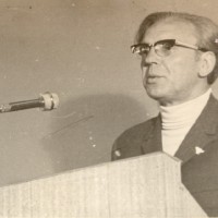 1972 литовский поэт Юозаса  Мацявичуса